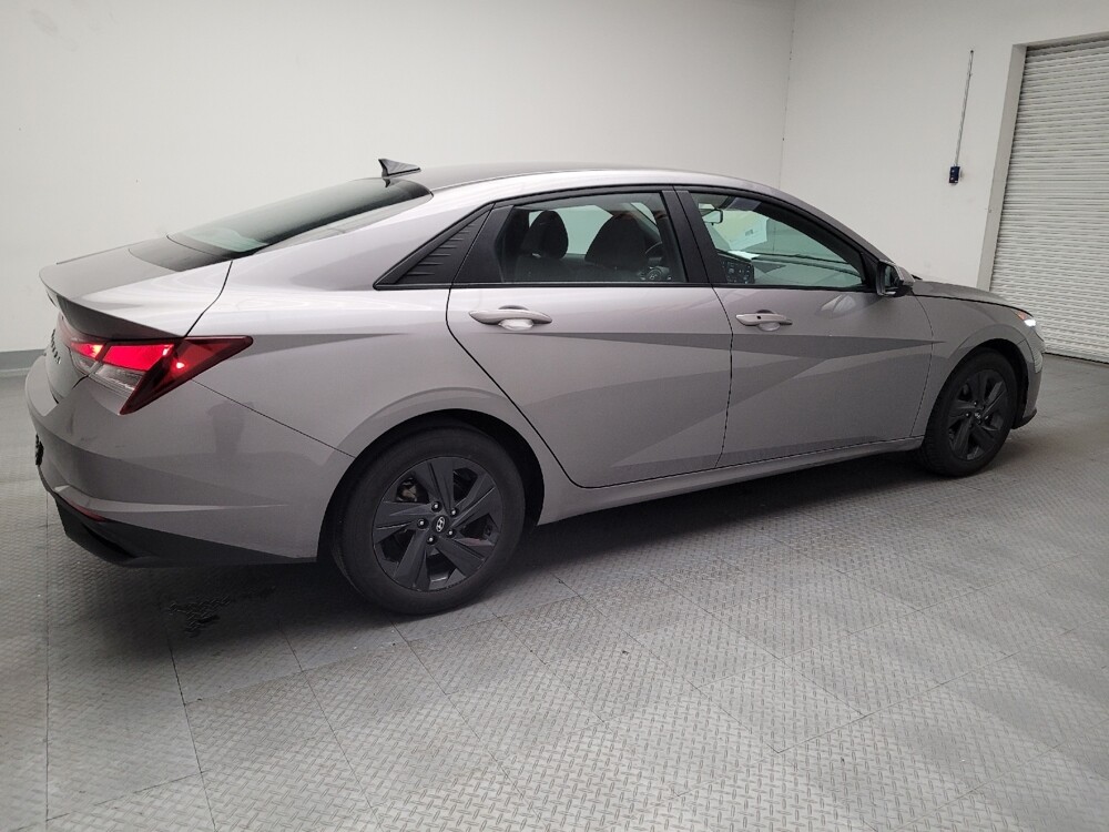 2023 Hyundai Elantra in Downey, CA 90241 - 18102220 10