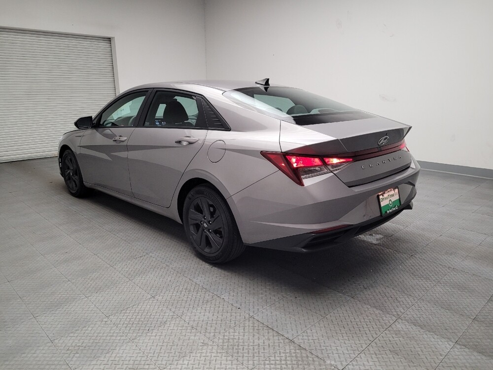 2023 Hyundai Elantra in Downey, CA 90241 - 18102220 5