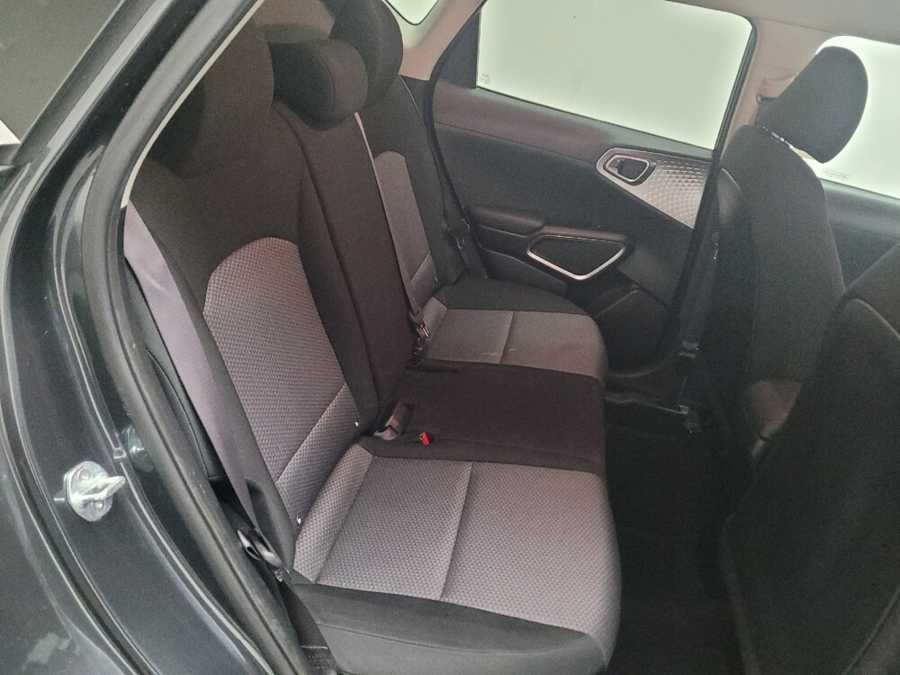 2023 Kia Soul in Fresno, CA 93726 - 18102221 19