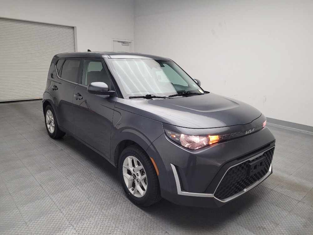 2023 Kia Soul in Fresno, CA 93726 - 18102221 13