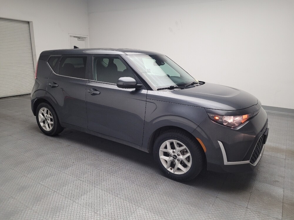 2023 Kia Soul in Fresno, CA 93726 - 18102221 11