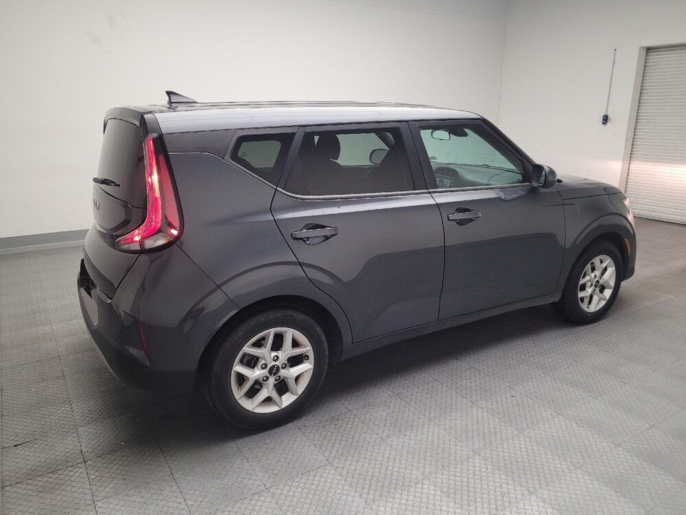 2023 Kia Soul in Fresno, CA 93726 - 18102221 10