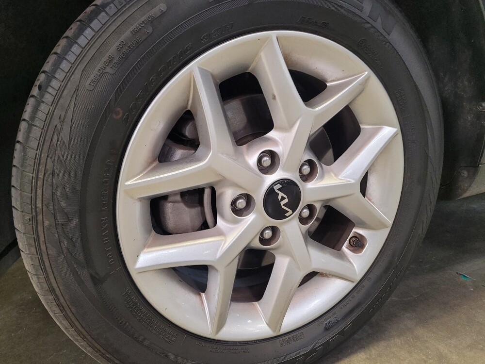 2024 Kia Soul in Downey, CA 90241 - 18102222 31