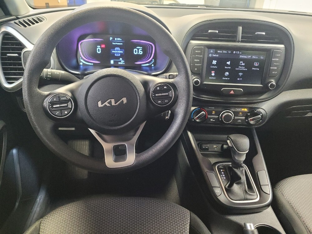 2024 Kia Soul in Downey, CA 90241 - 18102222 22