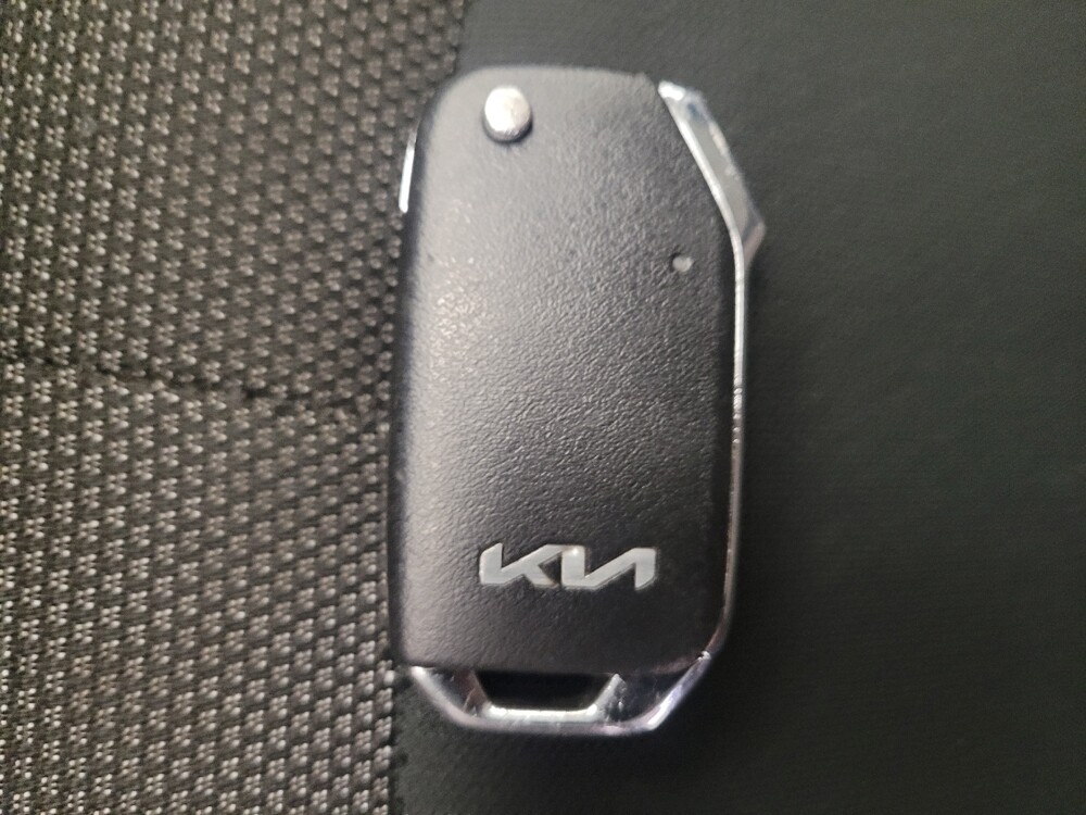 2023 Kia Forte in Downey, CA 90241 - 18102228 32