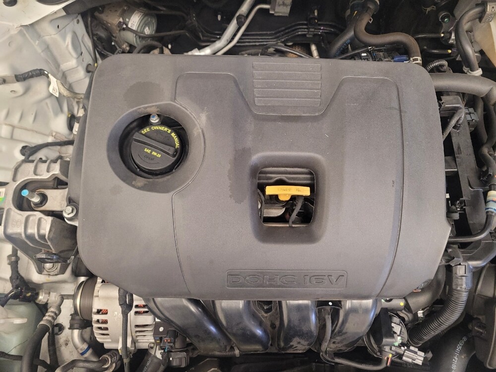 2023 Kia Forte in Downey, CA 90241 - 18102228 30