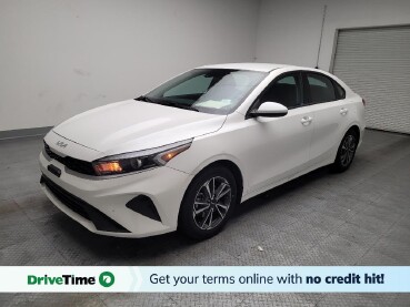 2023 Kia Forte in Downey, CA 90241