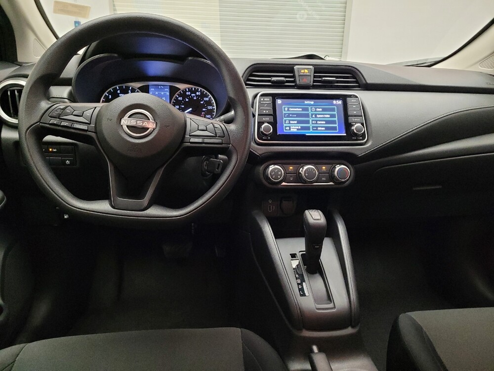 2024 Nissan Versa in Downey, CA 90241 - 18102233 22