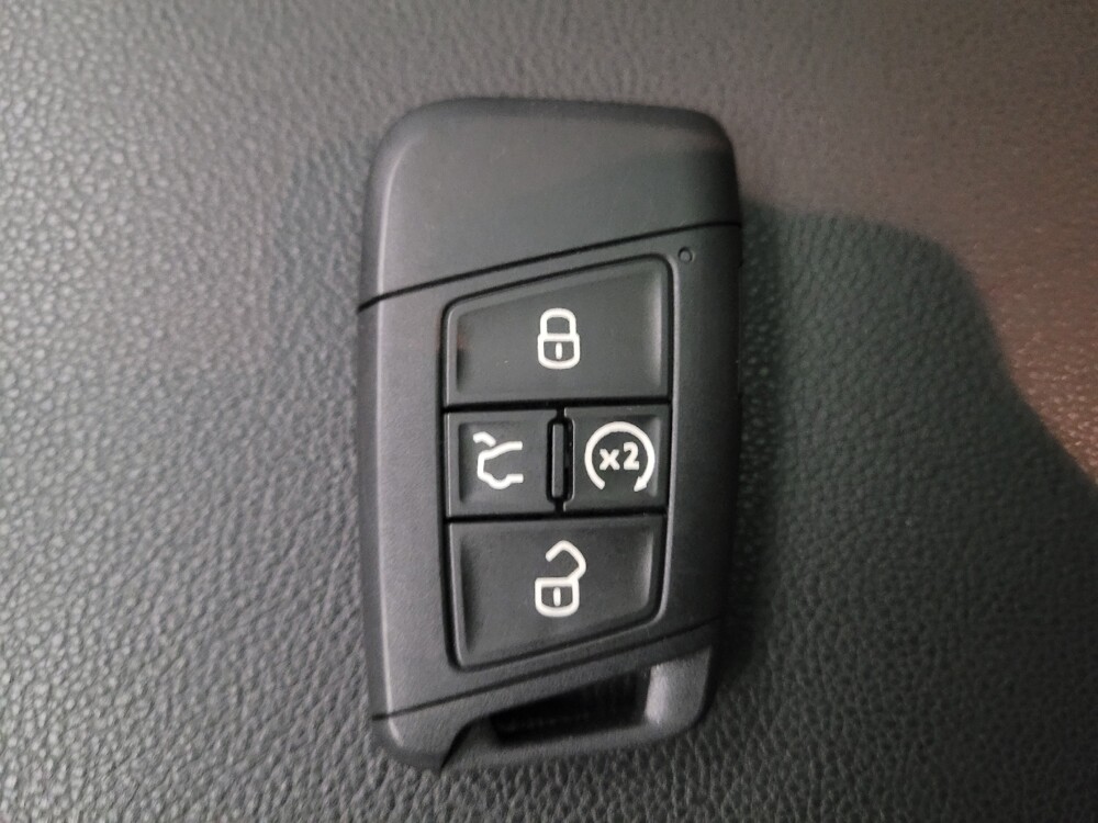 2024 Volkswagen Jetta in Montclair, CA 91763 - 18102235 32