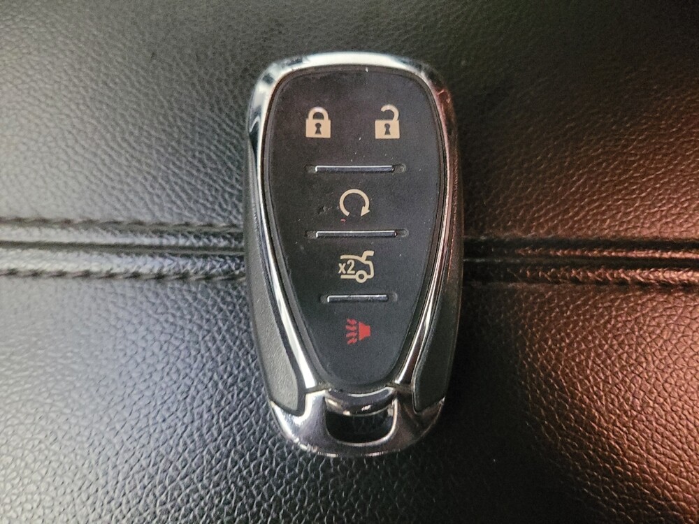 2024 Chevrolet Malibu in Downey, CA 90241 - 18102236 32