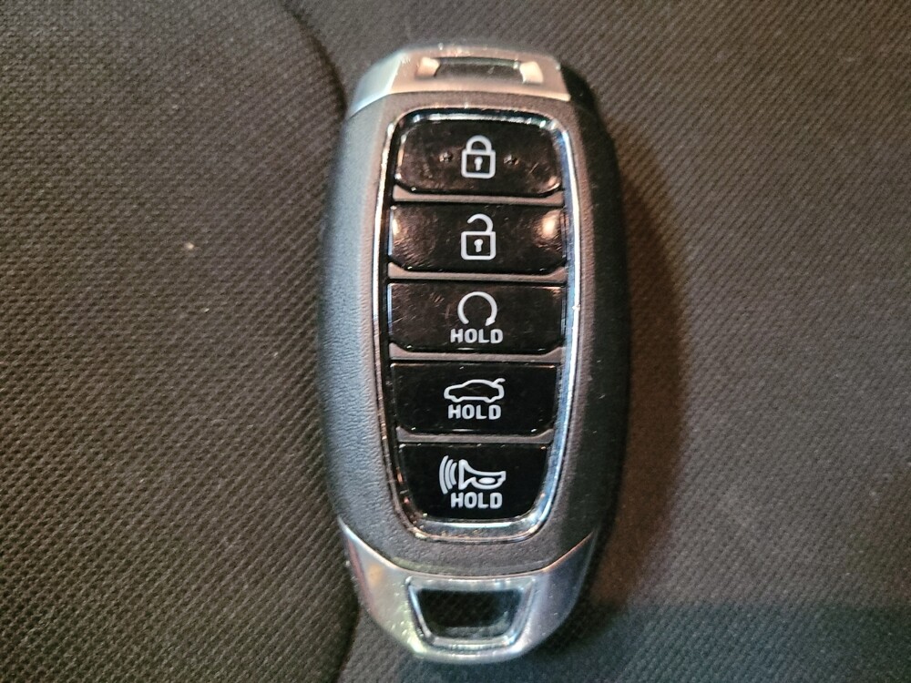 2023 Hyundai Elantra in Downey, CA 90241 - 18102240 32