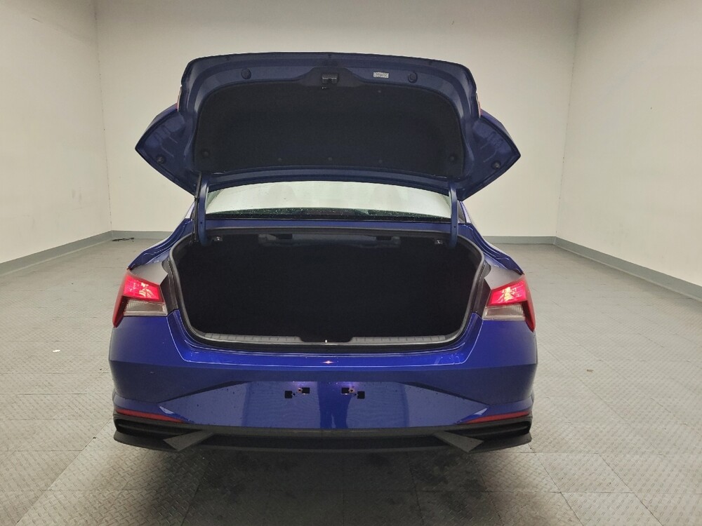 2023 Hyundai Elantra in Downey, CA 90241 - 18102240 29