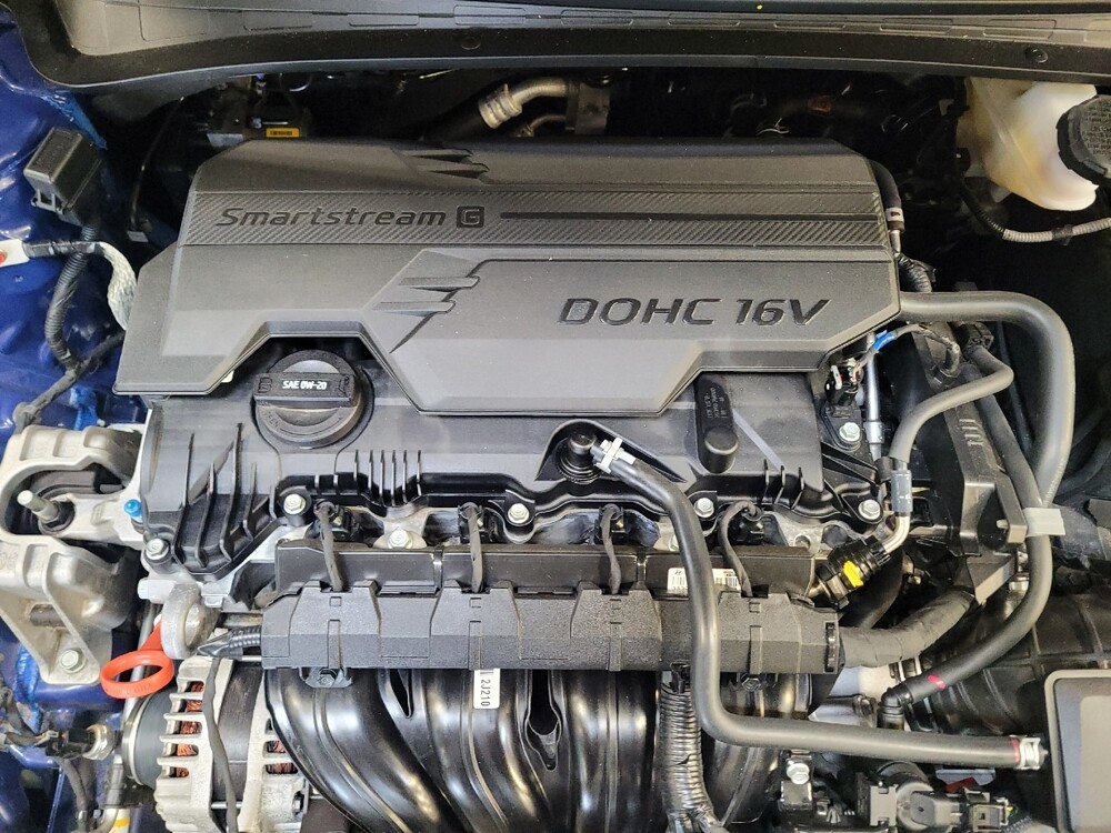 2023 Hyundai Elantra in Downey, CA 90241 - 18102240 30