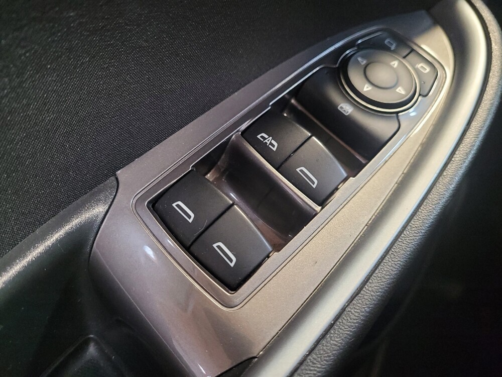 2023 Chevrolet Malibu in Riverside, CA 92504 - 18102249 27