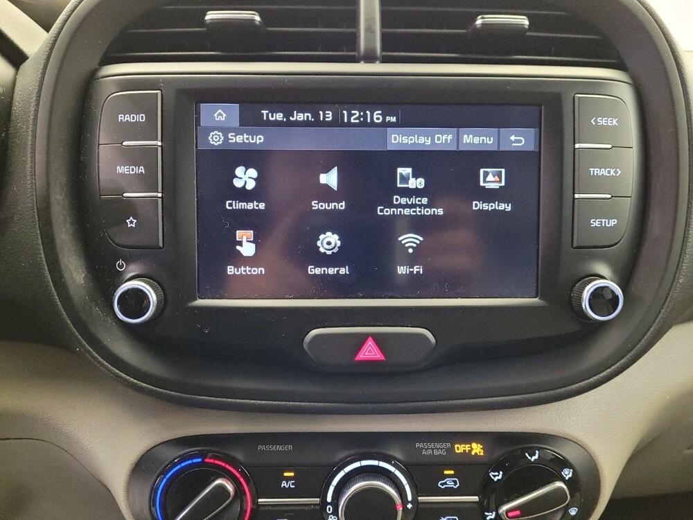 2024 Kia Soul in Downey, CA 90241 - 18102254 25