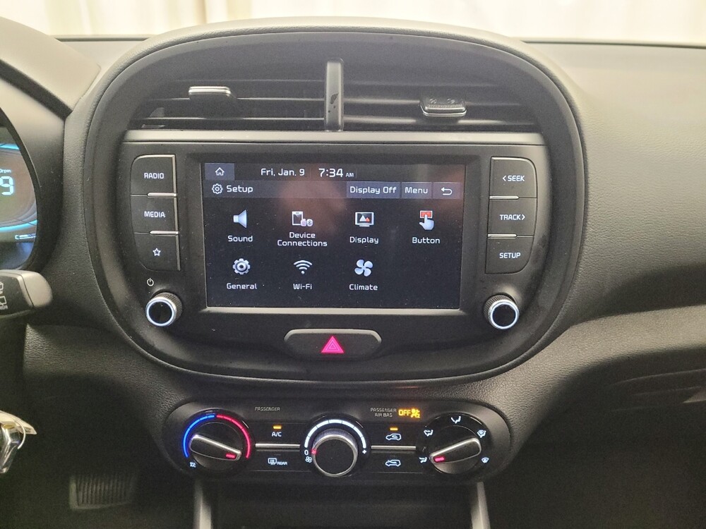 2024 Kia Soul in Sacramento, CA 95821 - 18102258 25