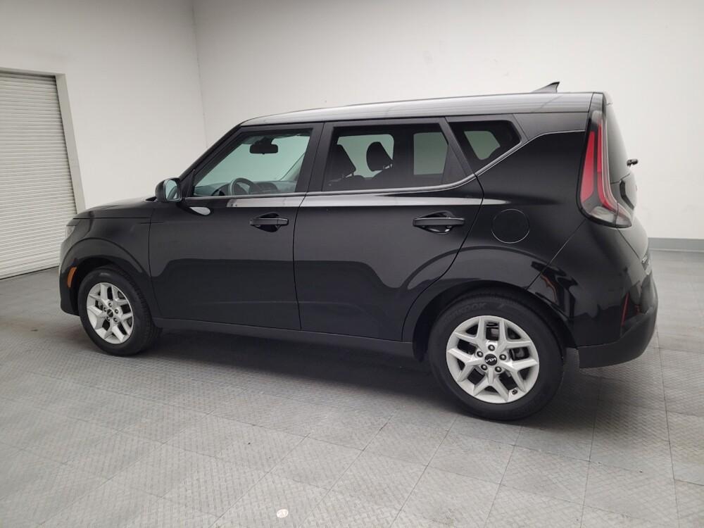 2024 Kia Soul in Sacramento, CA 95821 - 18102258 3