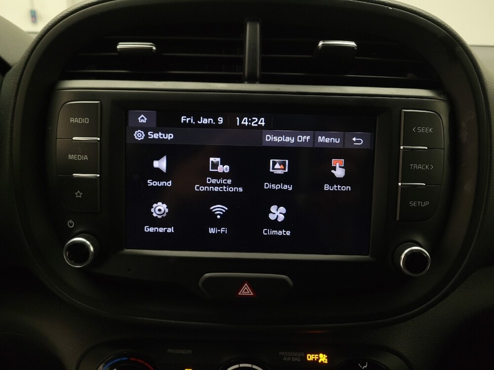 2024 Kia Soul in Downey, CA 90241 - 18102259 25