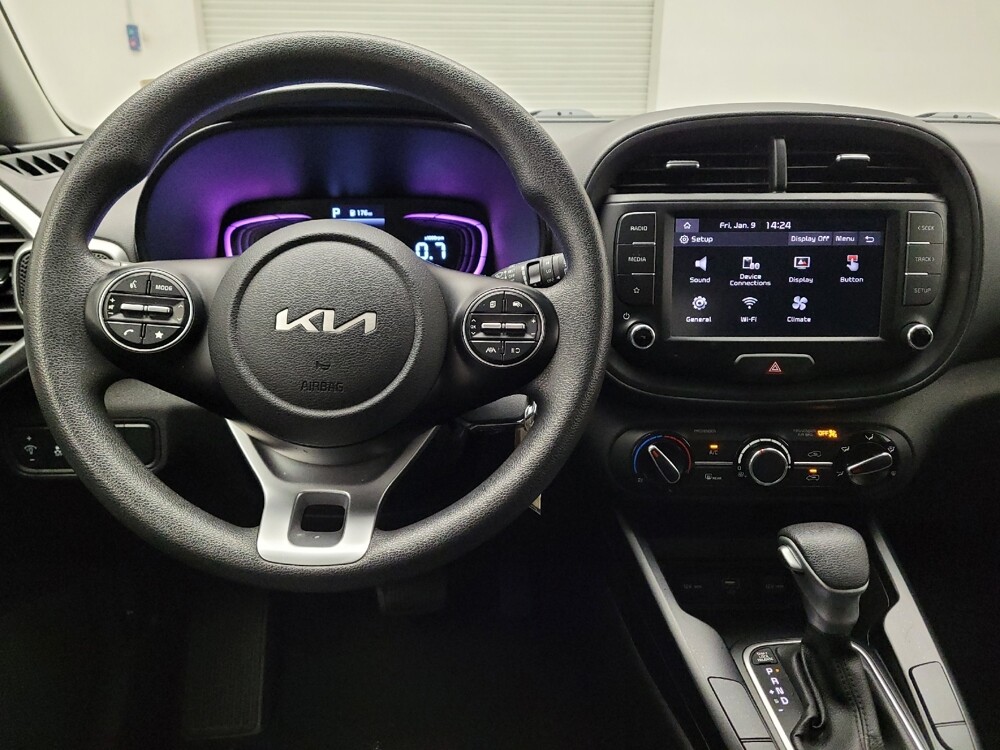 2024 Kia Soul in Downey, CA 90241 - 18102259 22