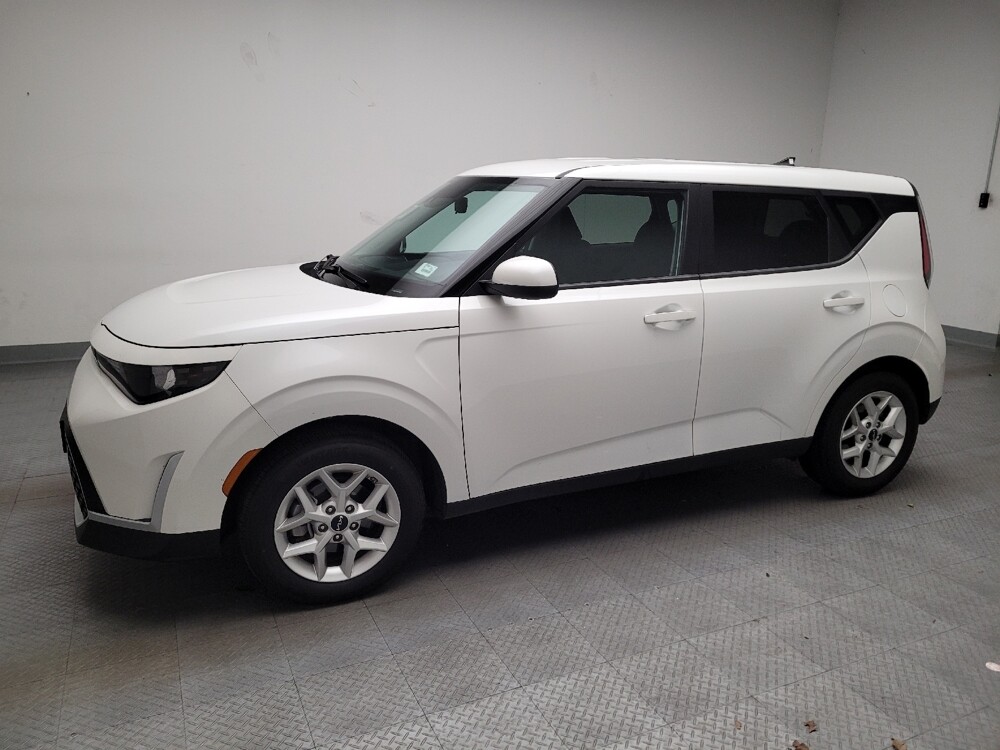2024 Kia Soul in Downey, CA 90241 - 18102259 2
