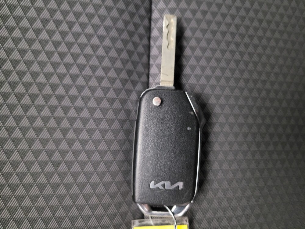 2024 Kia Soul in Downey, CA 90241 - 18102259 32