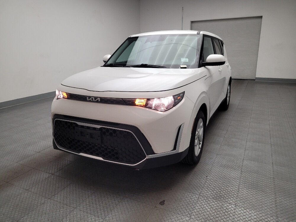 2024 Kia Soul in Montclair, CA 91763 - 18102262 15