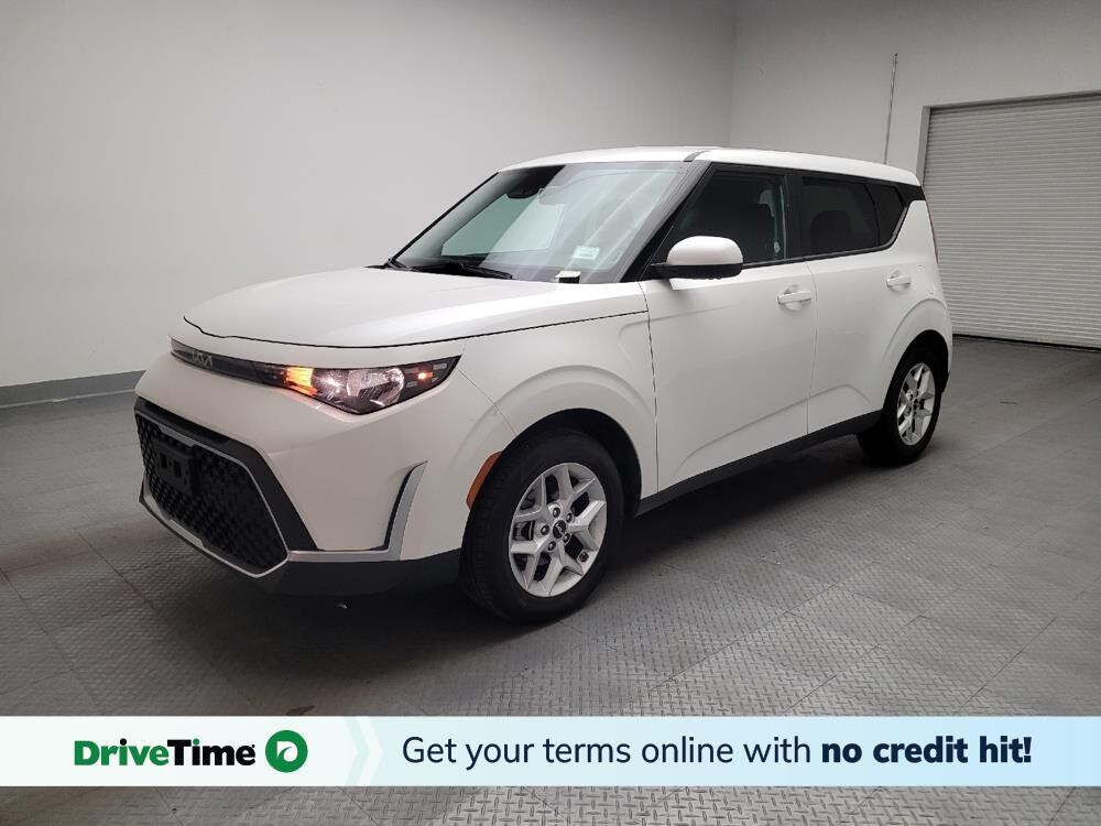 2024 Kia Soul in Montclair, CA 91763 - 18102262