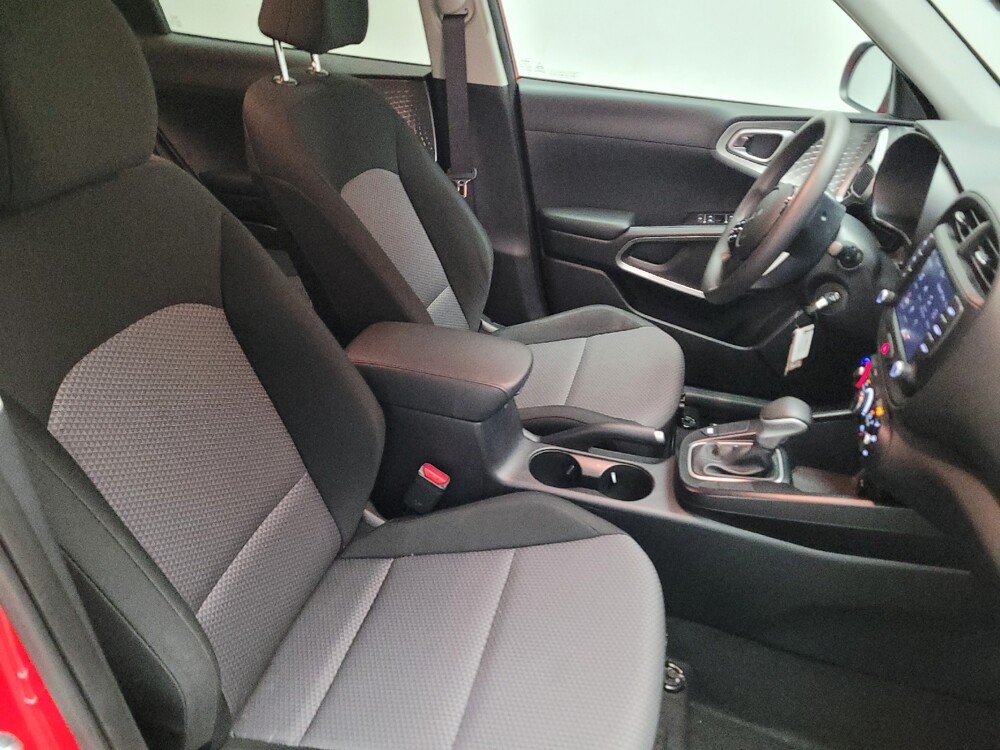 2024 Kia Soul in Downey, CA 90241 - 18102268 21