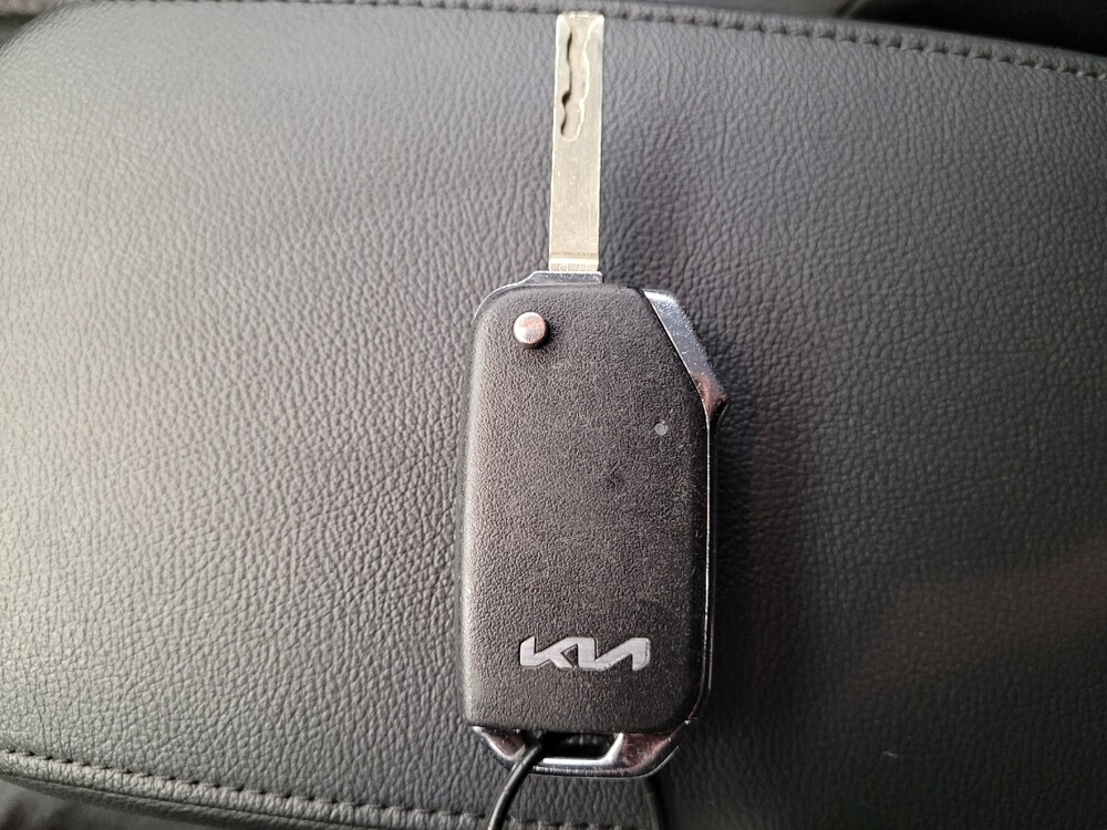 2024 Kia Soul in Downey, CA 90241 - 18102268 32