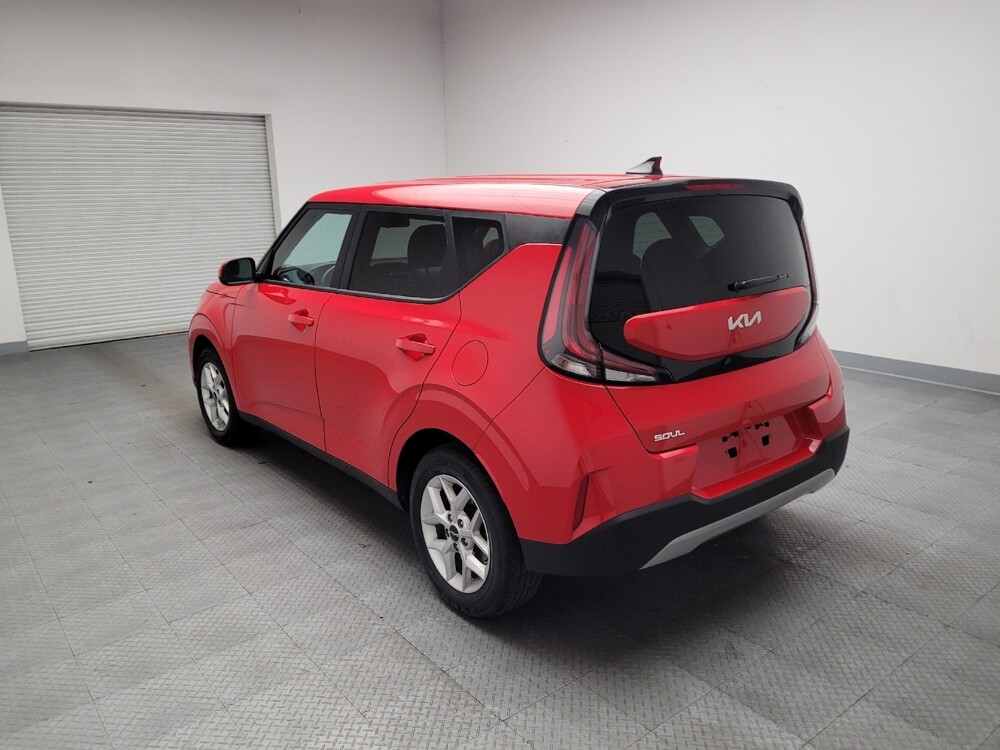 2024 Kia Soul in Downey, CA 90241 - 18102268 5