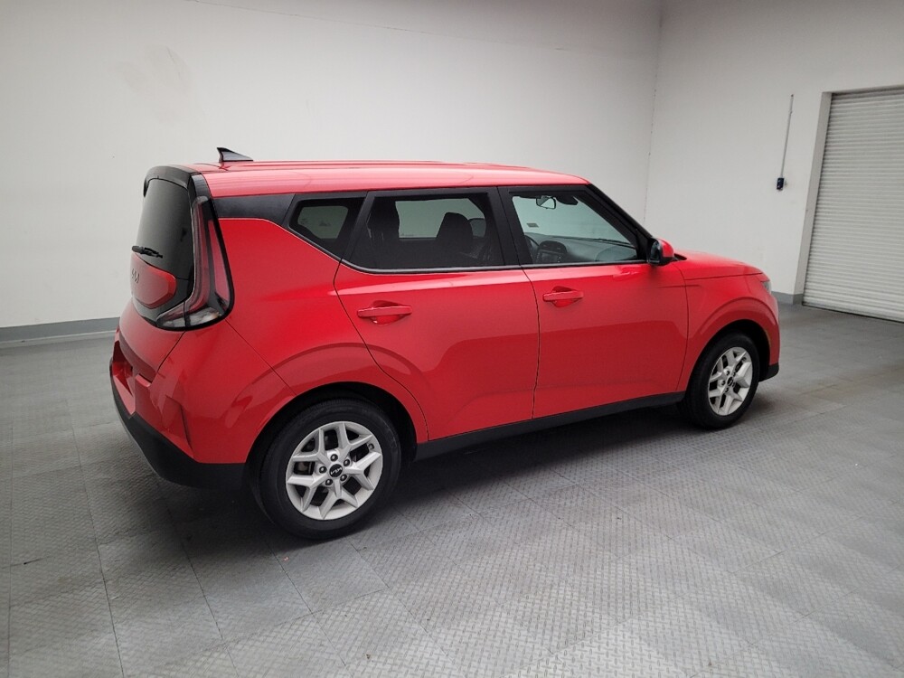 2024 Kia Soul in Downey, CA 90241 - 18102268 10