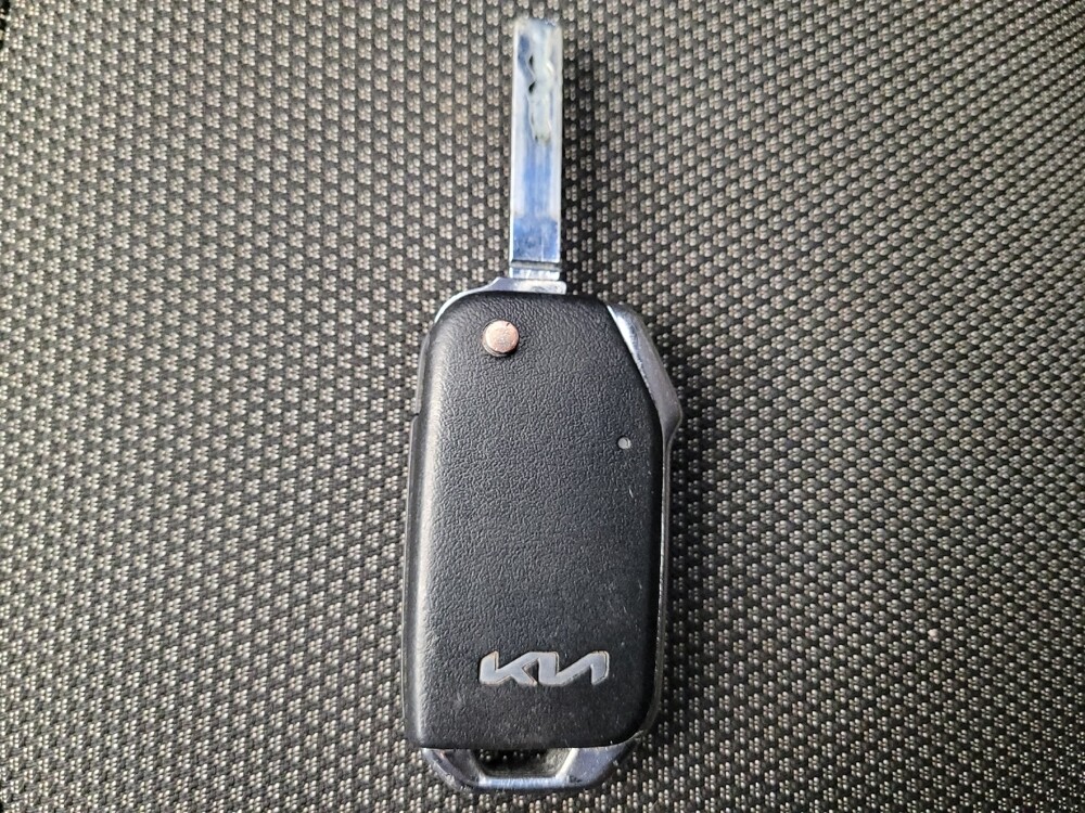 2023 Kia Forte in Torrance, CA 90504 - 18102270 32