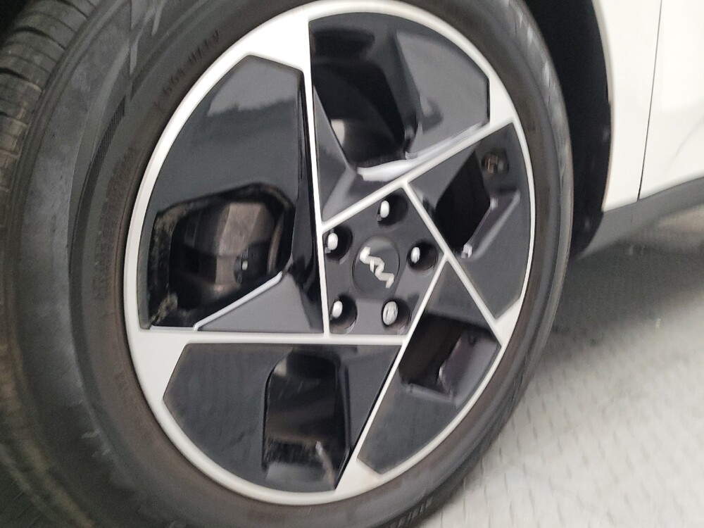 2023 Kia Soul in Riverside, CA 92504 - 18102271 31