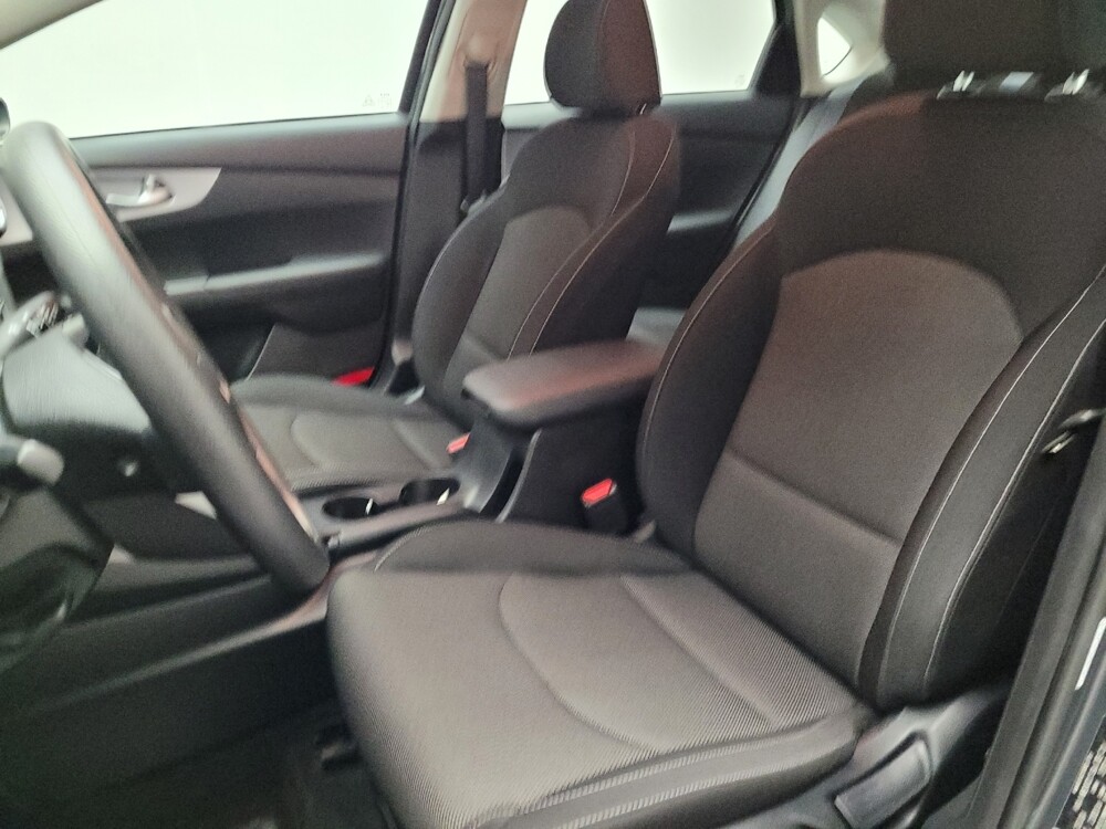 2024 Kia Forte in Riverside, CA 92504 - 18102273 17