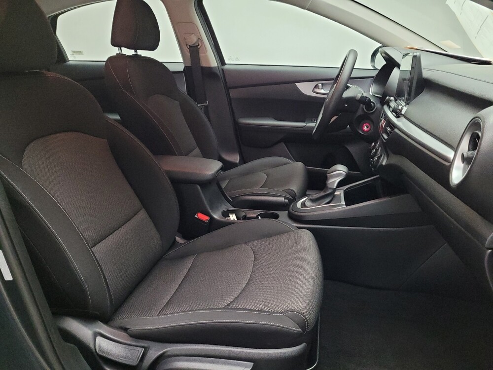 2024 Kia Forte in Riverside, CA 92504 - 18102273 21