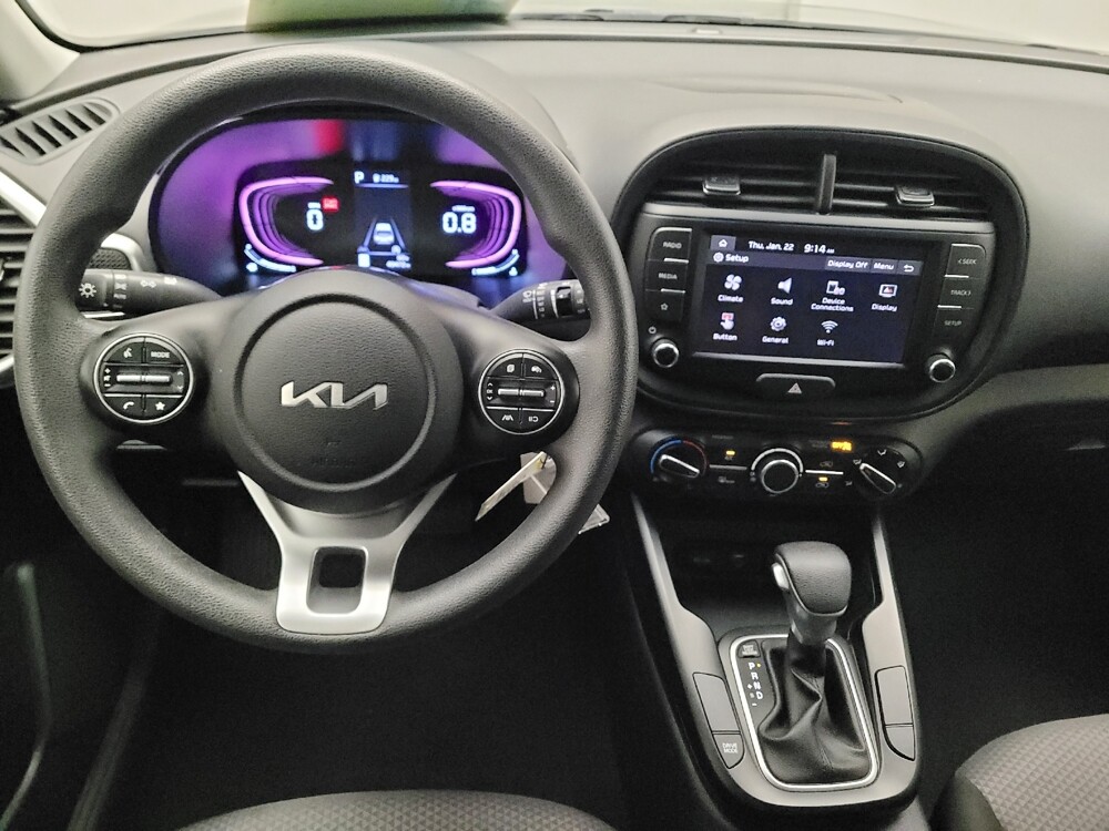 2024 Kia Soul in Downey, CA 90241 - 18102274 22