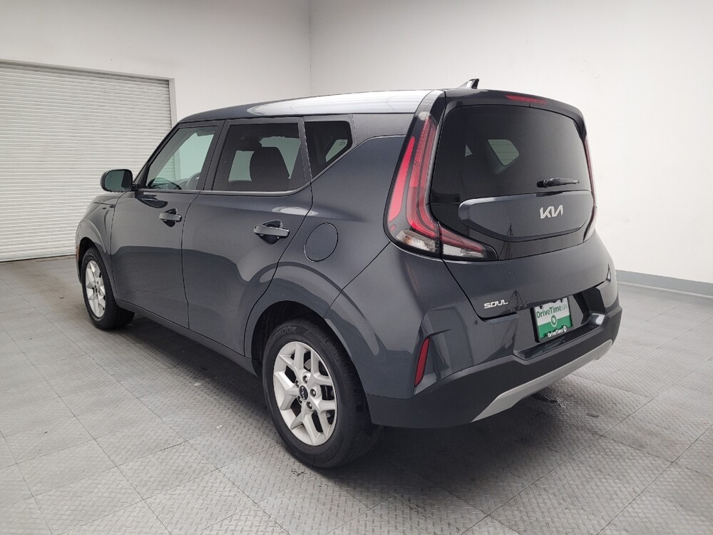 2024 Kia Soul in Downey, CA 90241 - 18102274 5