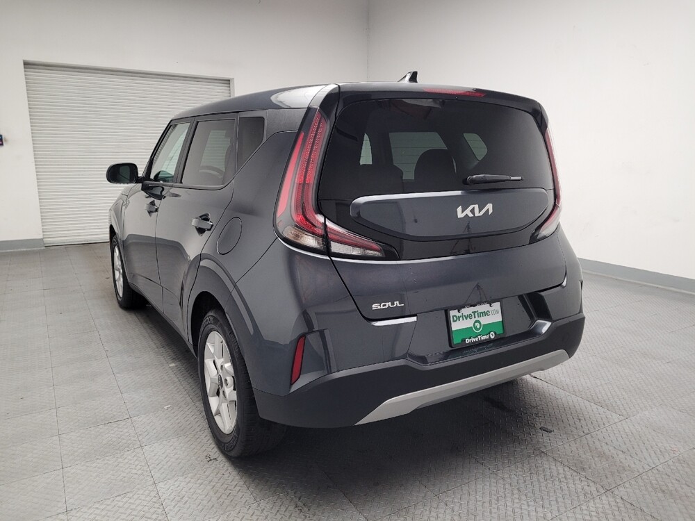 2024 Kia Soul in Downey, CA 90241 - 18102274 6