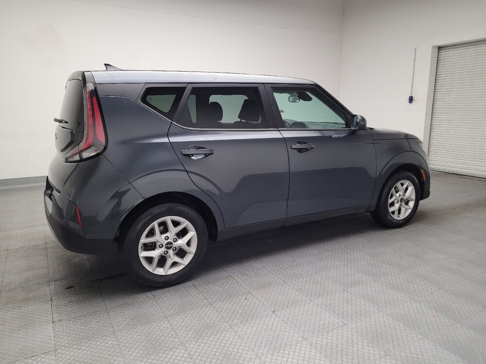 2024 Kia Soul in Downey, CA 90241 - 18102274 10
