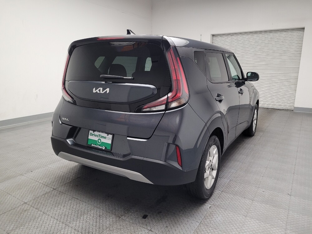 2024 Kia Soul in Downey, CA 90241 - 18102274 7