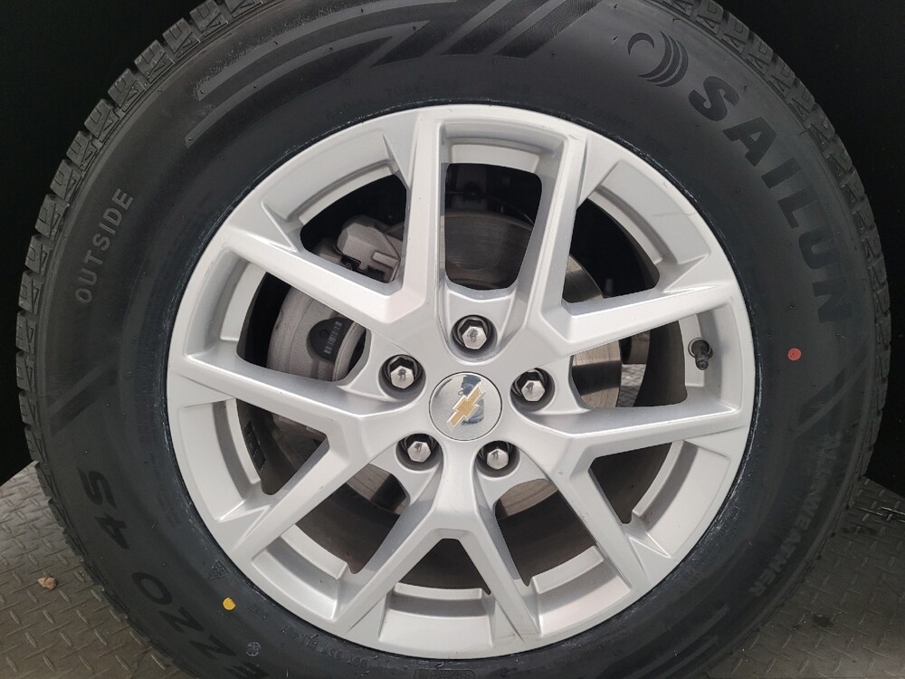 2024 Chevrolet Equinox in Downey, CA 90241 - 18102279 31