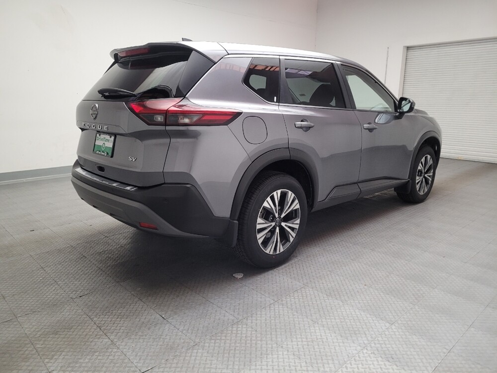 2023 Nissan Rogue in Downey, CA 90241 - 18102282 9