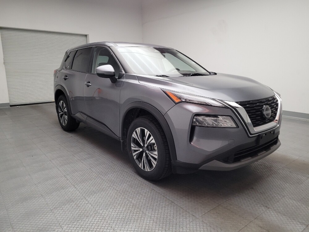 2023 Nissan Rogue in Downey, CA 90241 - 18102282 13