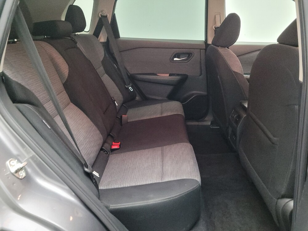 2023 Nissan Rogue in Downey, CA 90241 - 18102282 19