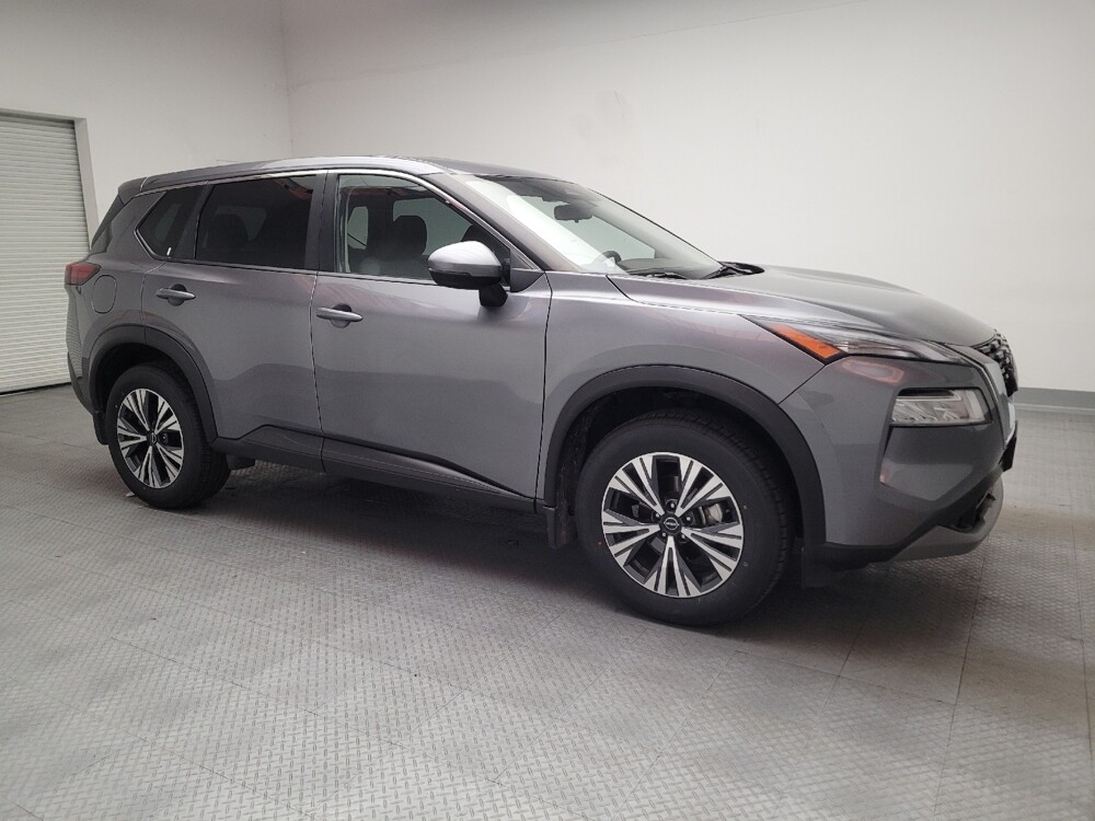 2023 Nissan Rogue in Downey, CA 90241 - 18102282 11