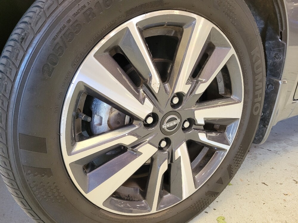 2024 Nissan Versa in Riverside, CA 92504 - 18102285 31