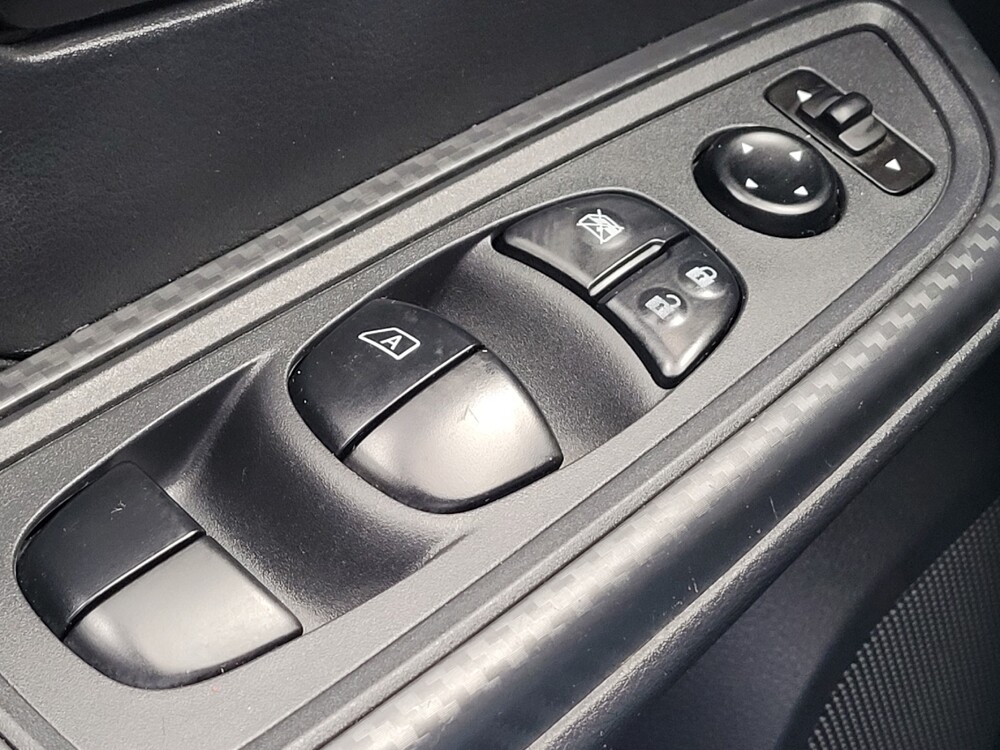 2024 Nissan Versa in Riverside, CA 92504 - 18102285 27