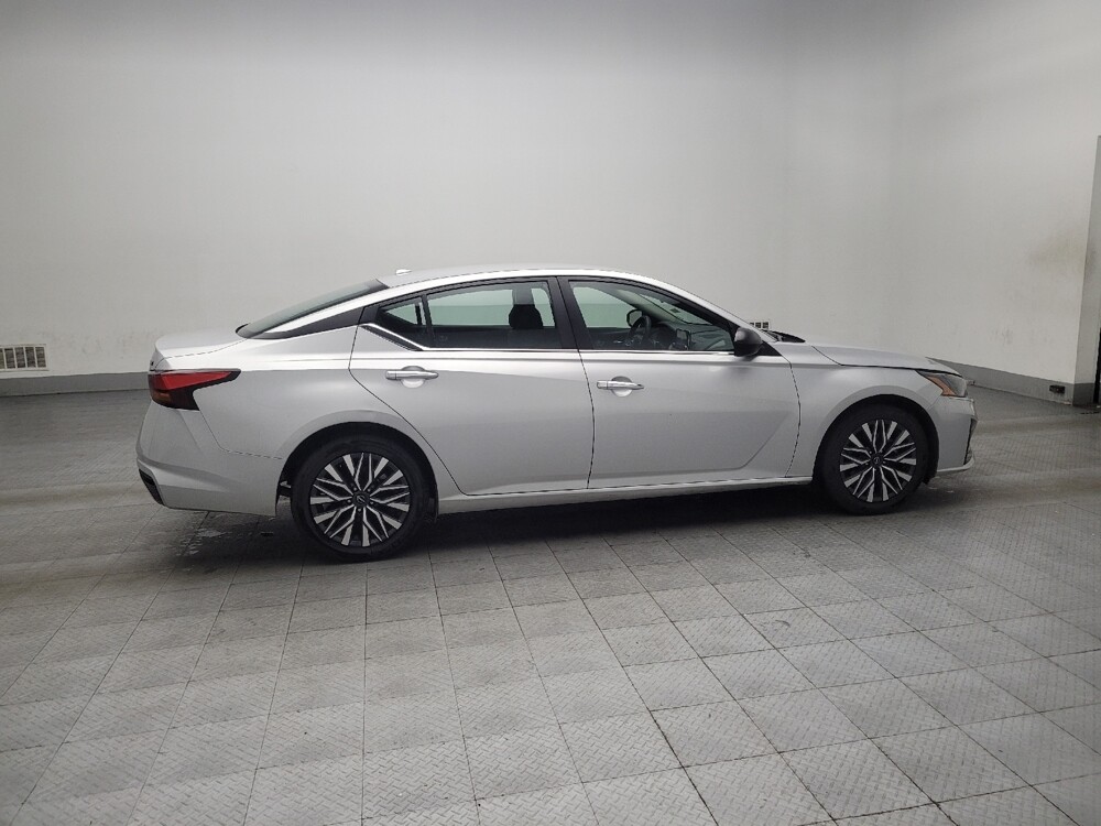 2024 Nissan Altima in Birmingham, AL 35215 - 18102293 10