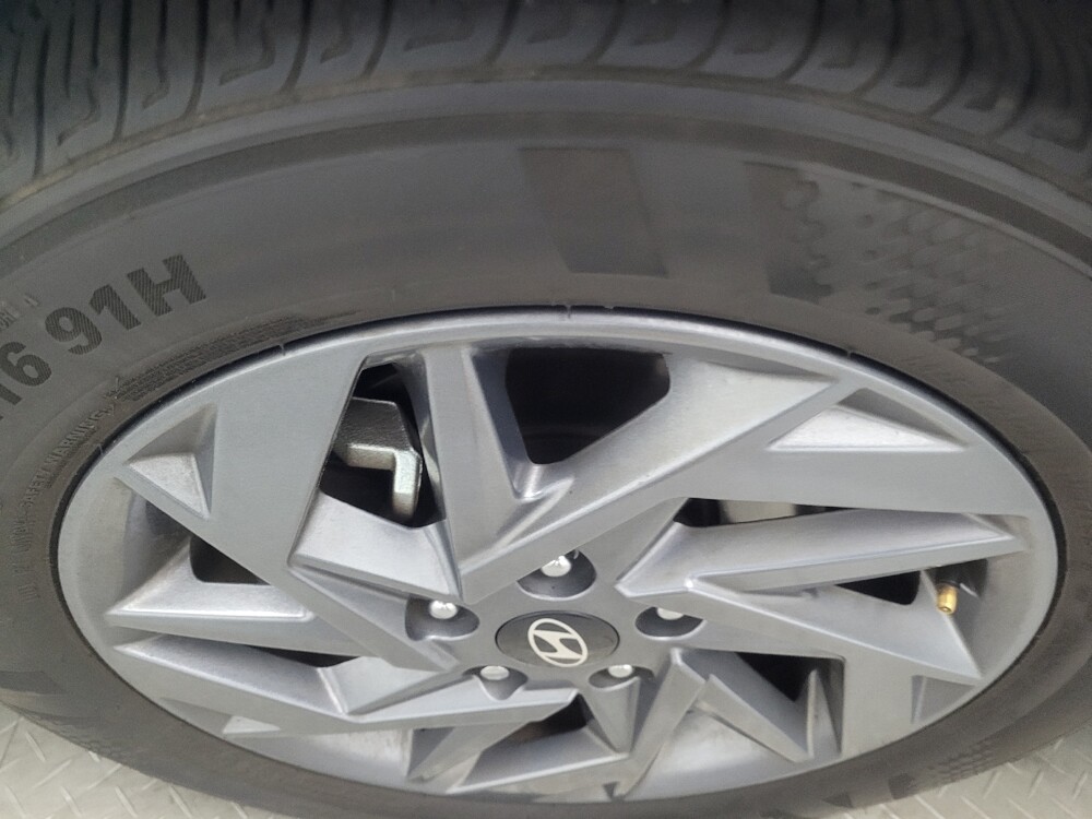 2024 Hyundai Elantra in Conyers, GA 30094 - 18102299 31