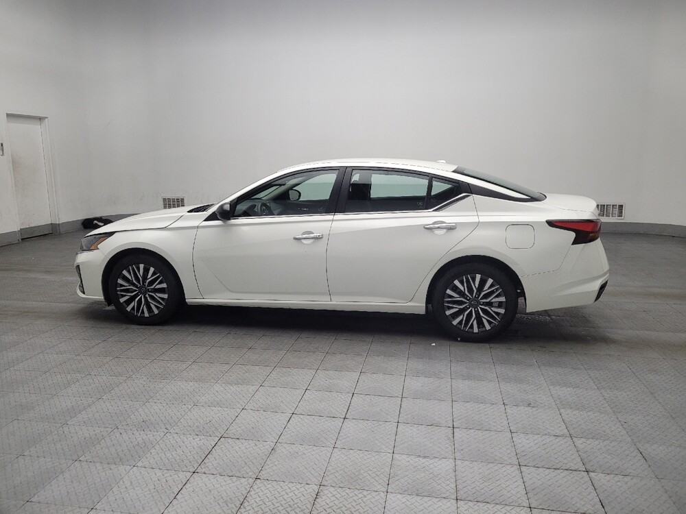 2024 Nissan Altima in Knoxville, TN 37923 - 18102301 3